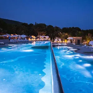  Vakantiehuis Sea House Pool & Jacuzzi, Bikes, Sup - Privilege Point & Kroatië